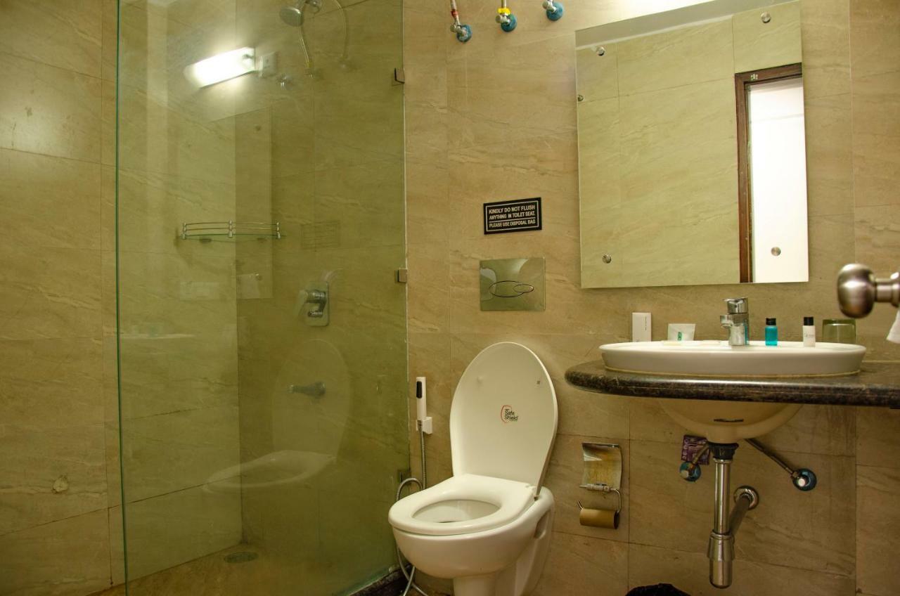 Hotel Seven Oaks Dehradun Exterior photo